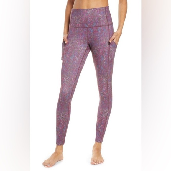 Zella Live In High Waist Splatter Women’s Leggings - Picture 2 of 16